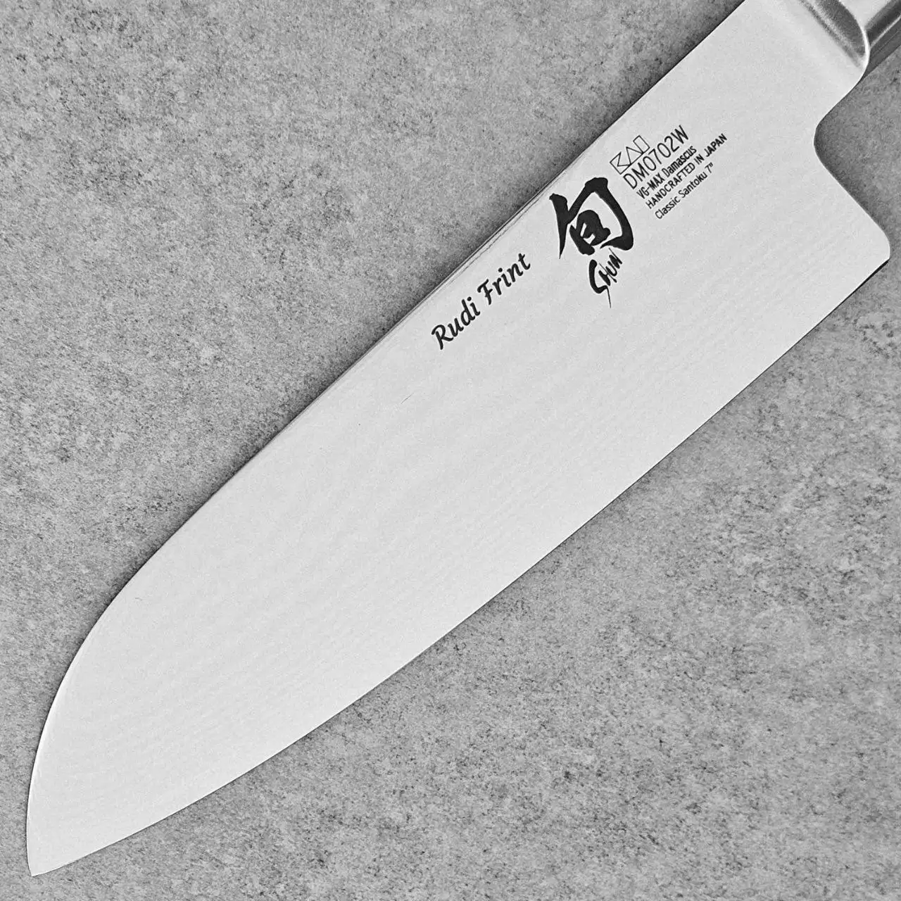 KAI Shun Classic White DM-0702W Santoku 18 cm